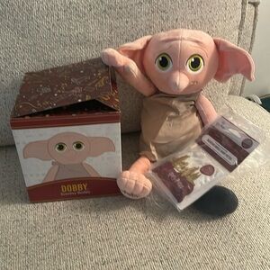 NEW IN BOX DOBBY ™  Scentsy Buddy and Wizarding World / come with scent pak